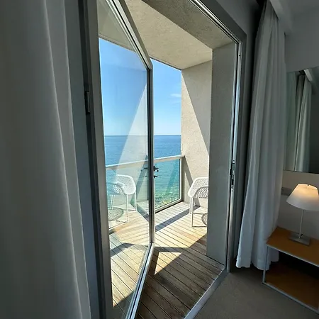 Miramare - Adults Only ホテル 4*
