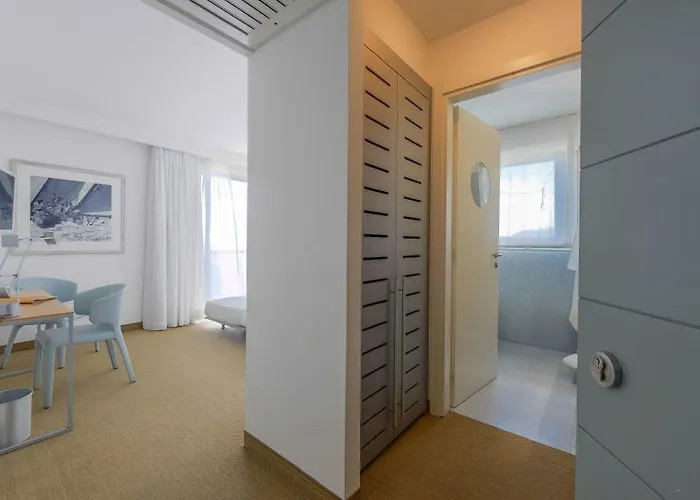 Miramare - Adults Only Con Private